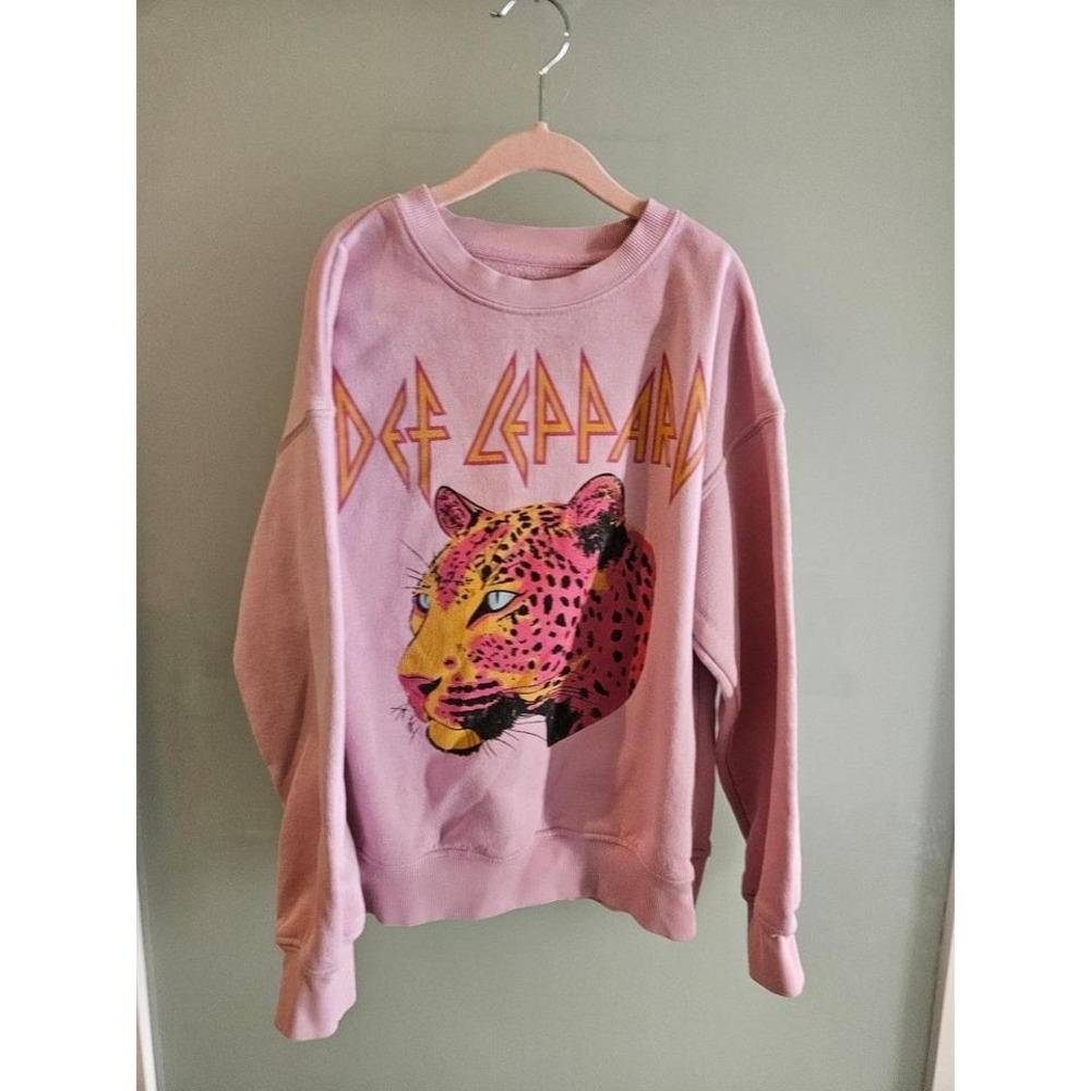 Def‎ Leppard girls top size 10